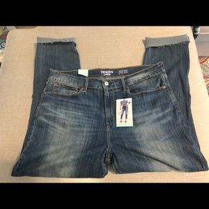 Denizen Levi’s 16/17 high-rise ankle slim jeans